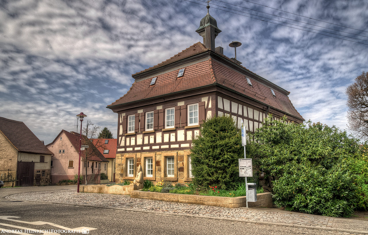 Rathaus in Dahenfeld